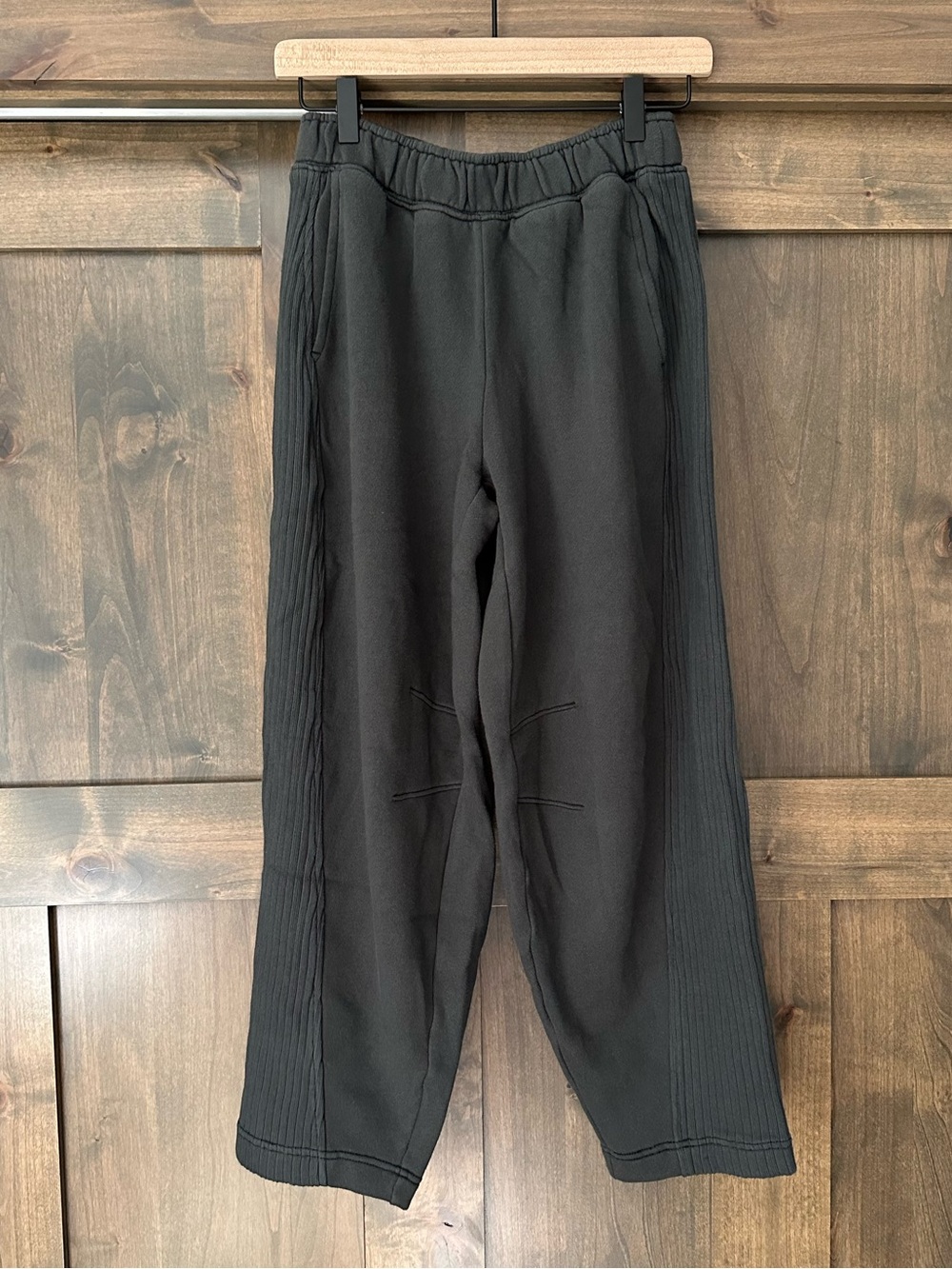 NWT Aerie Oh Snap! Barrel Sweatpant